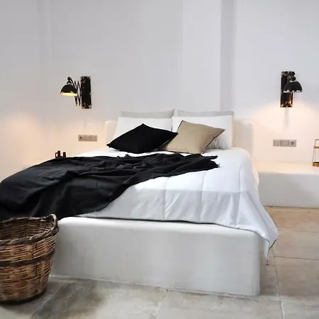 Nerti Suites *